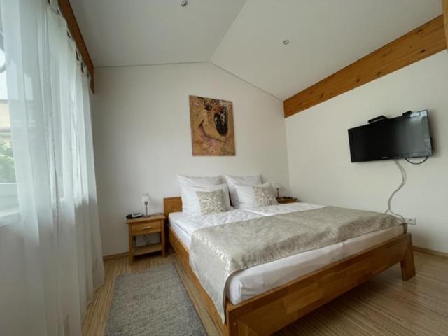 אימנשטאדט אם בודנזה Haus Lorenz, Ferienwohnungen מראה חיצוני תמונה