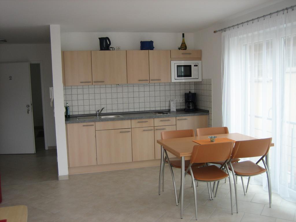 אימנשטאדט אם בודנזה Haus Lorenz, Ferienwohnungen מראה חיצוני תמונה