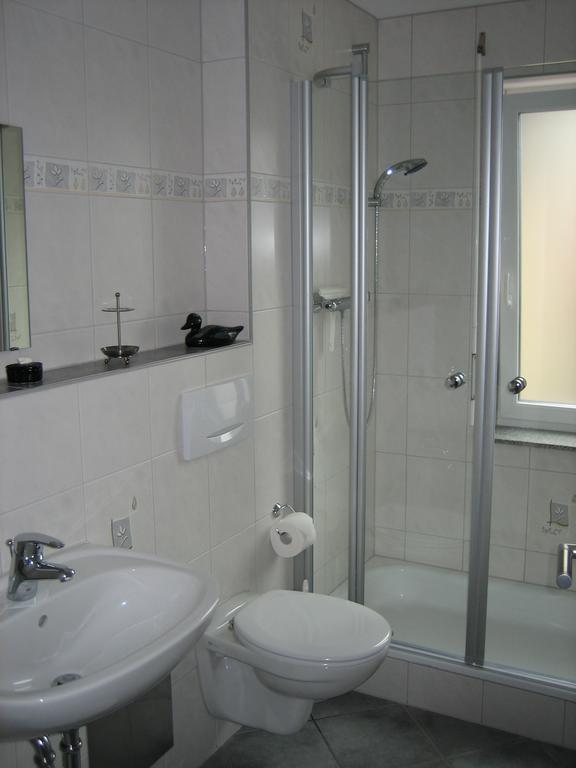 אימנשטאדט אם בודנזה Haus Lorenz, Ferienwohnungen מראה חיצוני תמונה